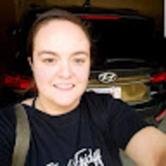 Meet your Posher, Marlene - Picture 1 of 1